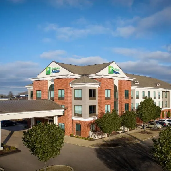 Holiday Inn Express Hotel & Suites Olive Branch, an IHG Hotel, hotell sihtkohas Olive Branch