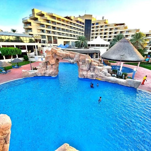 Danat Al Ain Resort, hotel in As Sād