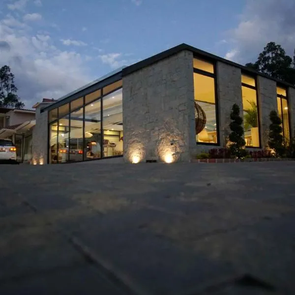 Hosteria Santa Ana, hotel v destinaci Azogues