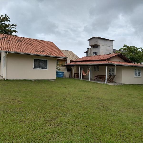 Casa térrea em Mariscal - Bombinhas - até 8 pessoas