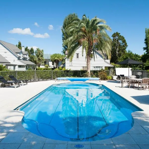 Kingfisher Cottage 2 or 3 Bedroom - Russell Cottages Collection, hotel a Russell