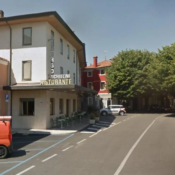 Albergo Michielini, hotel en Pinzano al Tagliamento