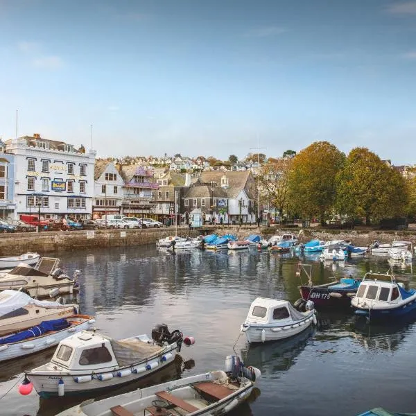 The Royal Castle Hotel, hotel in Slapton