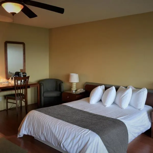 Motel Quatre Saisons, hotel di Forestville