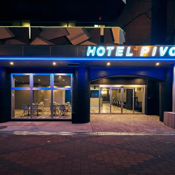 Hotel Pivot Shin-Imamiya Ekimae, hotel en Osaka