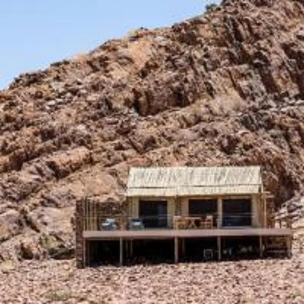 Elegant Desert Camp, hotel in Sesriem