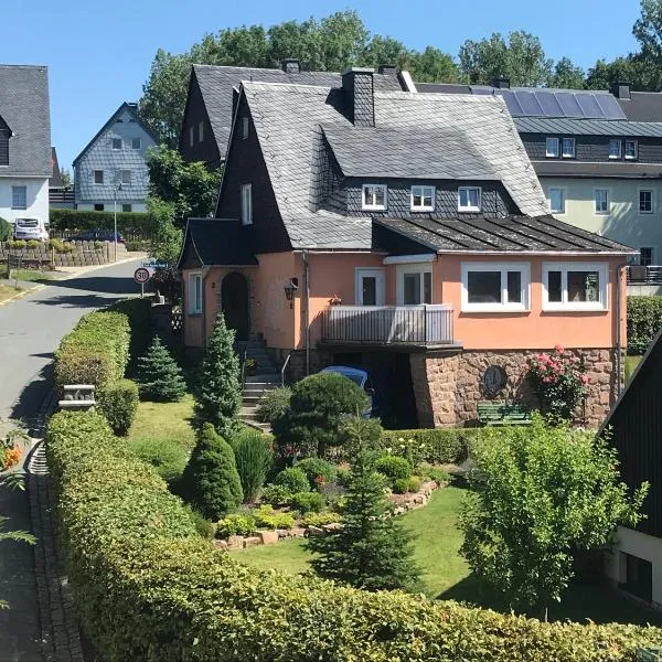 Landhaus Büttner Altenberg, hotel v destinaci Kurort Altenberg