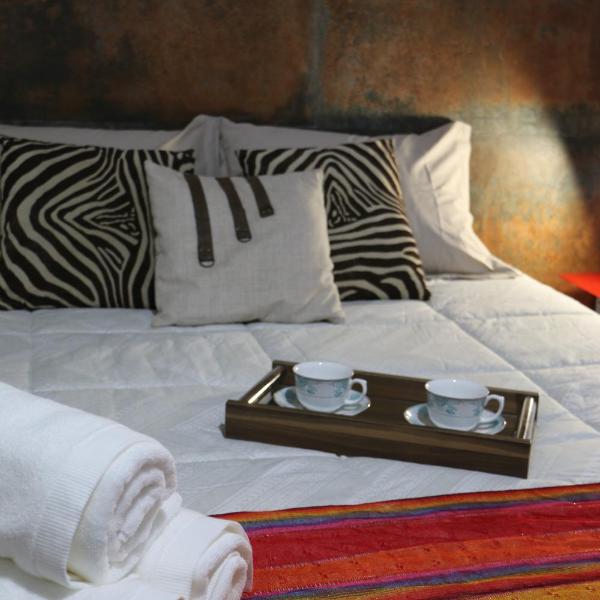 Excelente quarto com cama de casal king em casa perto do aeroporto de Curitiba