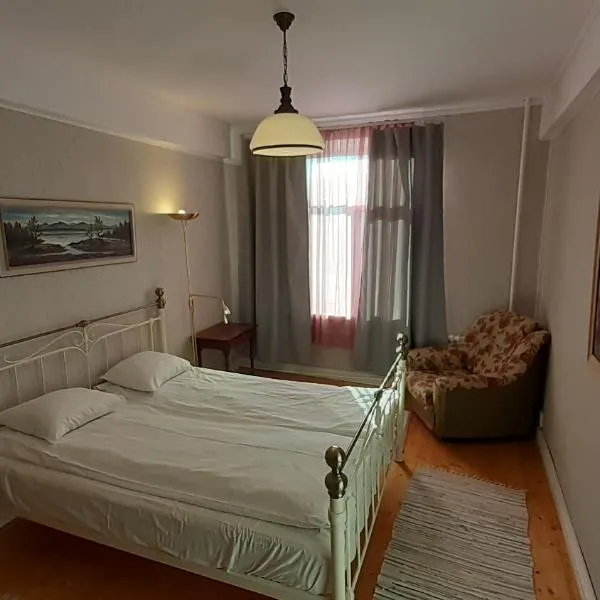 Majakovski Family Suite, hotel in Sillamäe