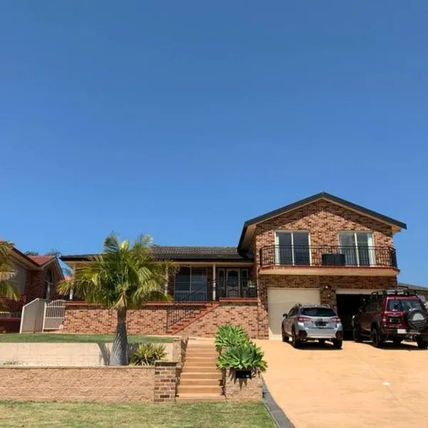 Shellharbour. Ocean, lake and mountain view, hotel v destinaci Shellharbour