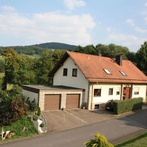 Ferienwohnung Weipert, hotel u gradu Ehrenberg