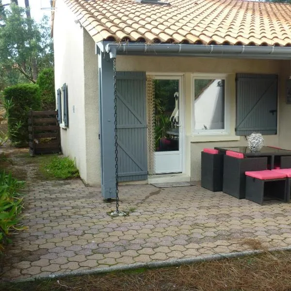 LOCATION Maison Lacanau OCEAN, hotel in Lacanau-Océan