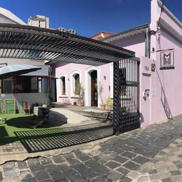 Hostel Matilda, hotel v destinaci Curitiba