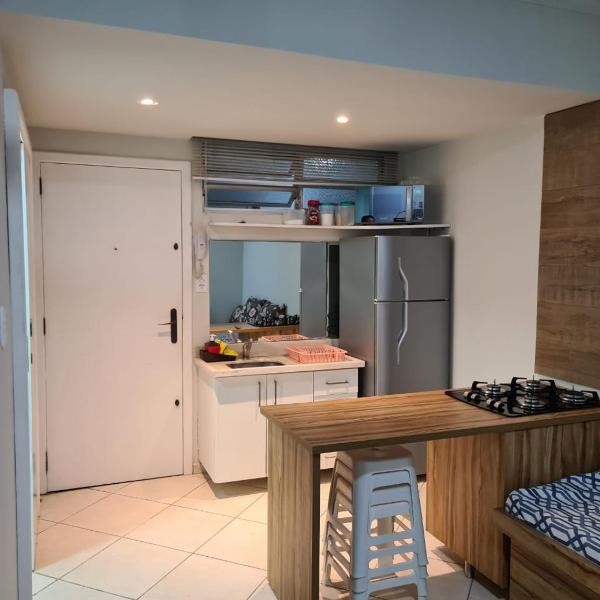 Apartamento na Av Atlantica com Ar Condicionado - Foto 4