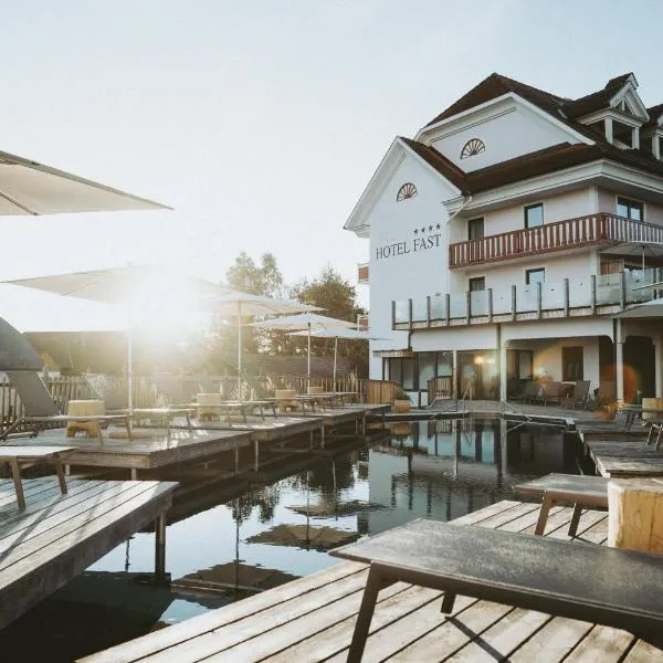 Mein Hotel Fast, hotel in Sankt Jakob im Walde