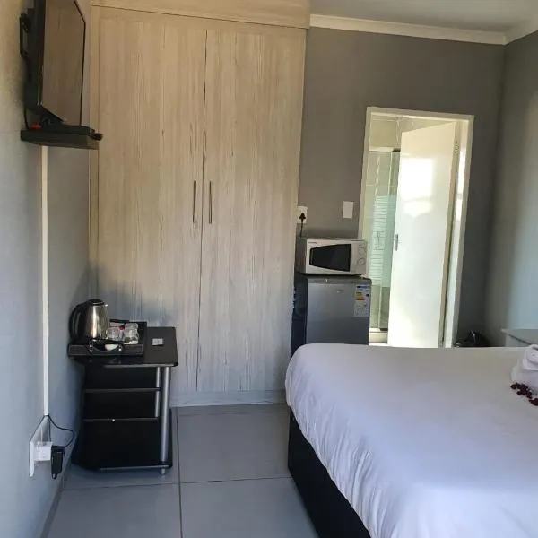 Zea 85 BnB, hotel in Vereeniging
