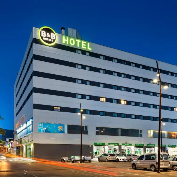 B&B HOTEL Almería Vicar، فندق في La Envia