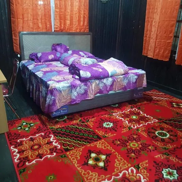 Mimi Guest House Syariah Pangkalan bun, מלון בפאנגקלאן בון