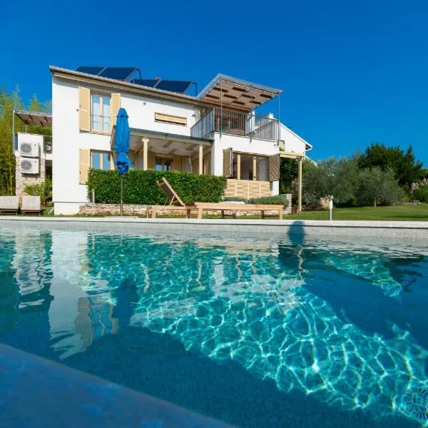 Casa Bamboo, hotel u gradu Banjole