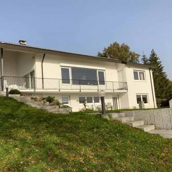 Ferienwohnung Paradies, hotel a Nollingen