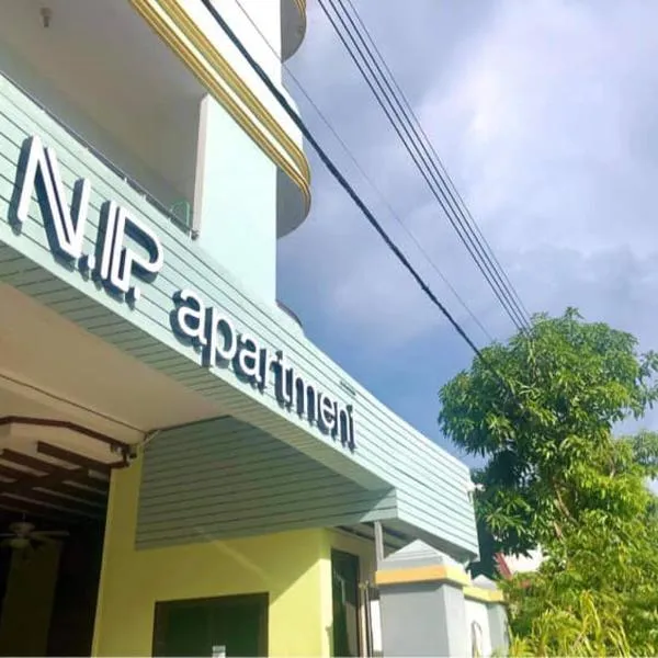 N.P. Apartment, hotel di Kampong Botong