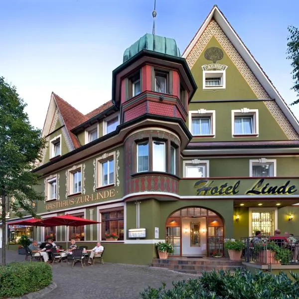Hotel Linde: Hüfingen şehrinde bir otel