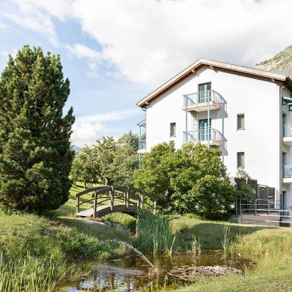 Hotel & Bildungshaus St. Jodern, хотел в Висп