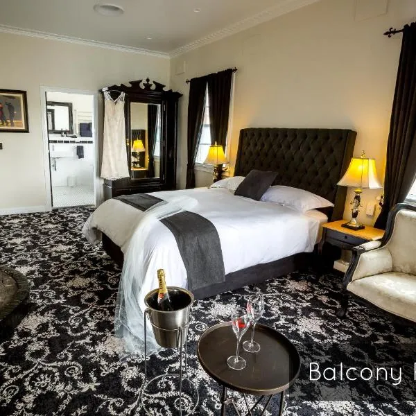 The Commercial Boutique Hotel, hotel en Boonoo Boonoo