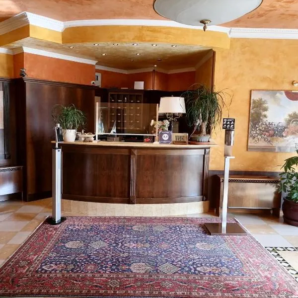 Hotel Lenotel, hotel v destinaci Leno
