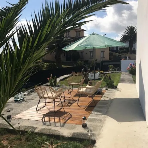 Joaninha's Beach House, hotel in Glória