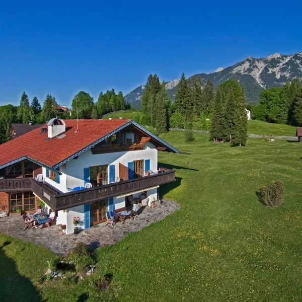 Ferienwohnungen Arnika, hotel em Krün