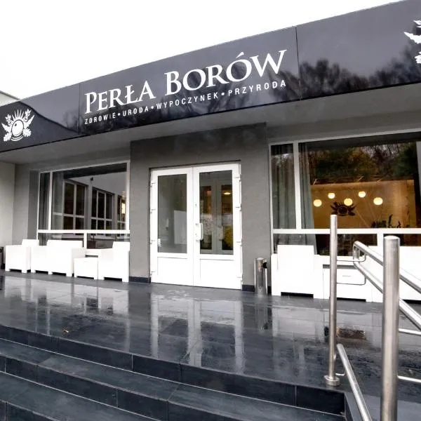 Ośrodek Wypoczynkowo-Rehabilitacyjny Perła Borów, hotel a Tleń