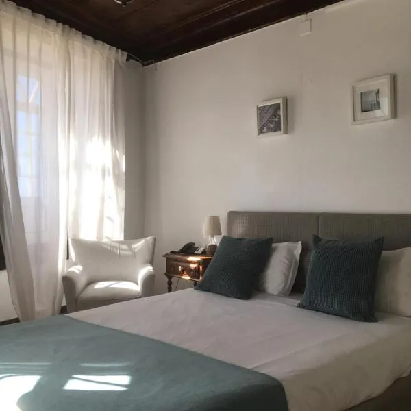Hotel Ribamar, hotel v destinaci Nazaré
