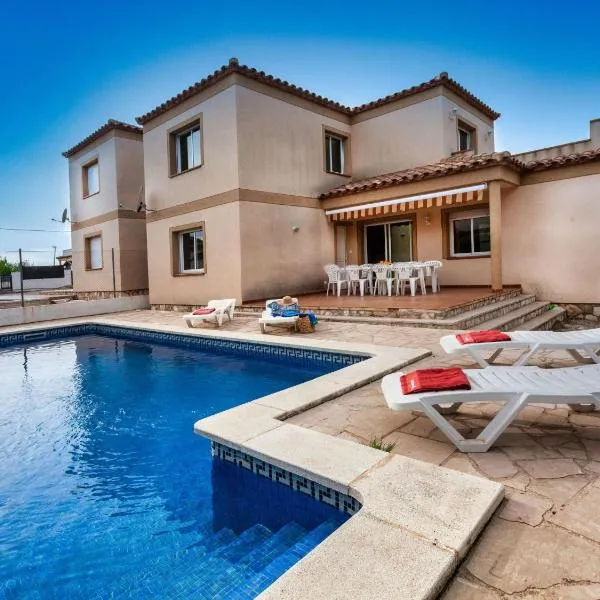 Villa Villa Mimosa II by Interhome, hotel in Les tres Cales