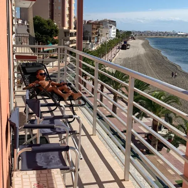 산 페드로 델 피나타르에 위치한 호텔 Sea View lo pagan