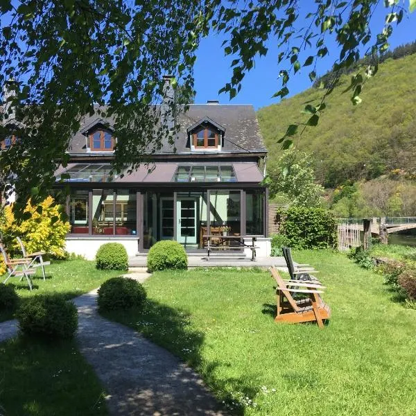 Gîte la Petite Semois à Mouzaive, hotel em Mouzaive
