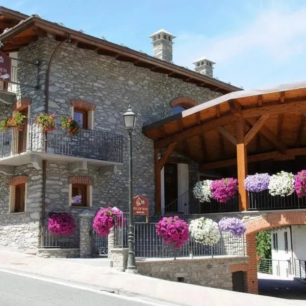 Bed & Breakfast Lo Teisson, hotel v destinaci Blavy