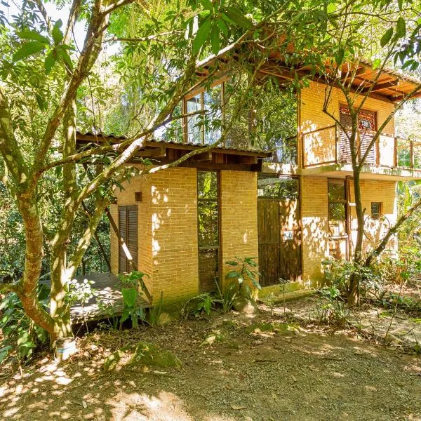 Oca Paraty Chalé Ecológico, hotel v destinaci Paraty
