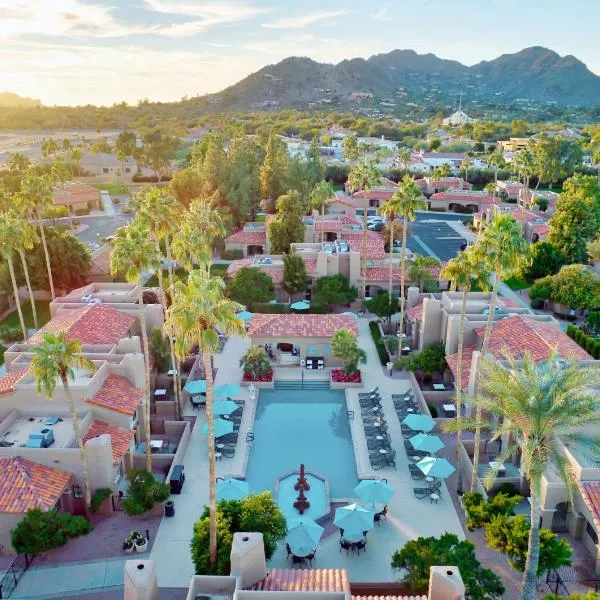Kimpton Miralina coming soon - Scottsdale Plaza Resort, ξενοδοχείο σε Scottsdale