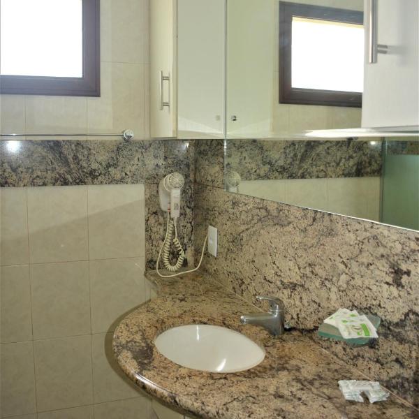 Araça apto204, 2 quartos, Vista luxuosa a beira mar - Foto 3