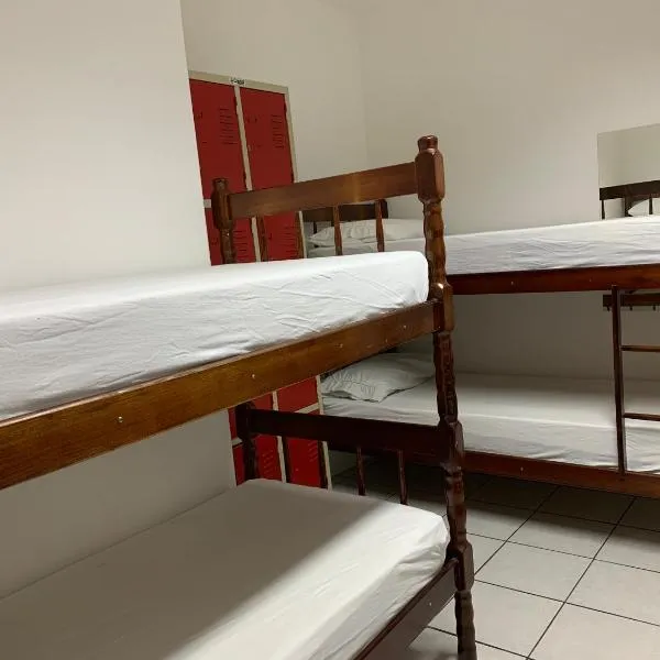 Positive Hostel、バウネアーリオ・コンボリウーのホテル