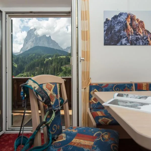 Kedul Lodge, hotel i Santa Cristina Val Gardena