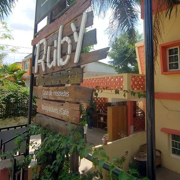 Ruby - Casa de Hospedes - Backpackers, hotel v Nampuli