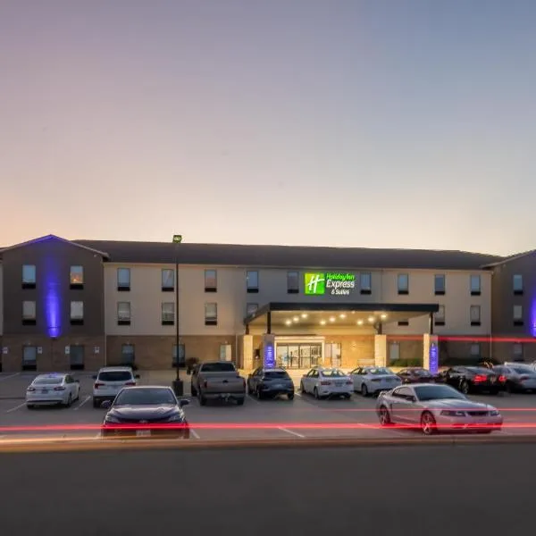 Holiday Inn Express & Suites N Waco Area - West, an IHG Hotel, hôtel à West