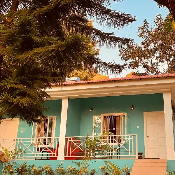 Stan-Inn, North Goa, Vagator, with strong WIFI,free private parking & kitchen, Can Cook where you stay, hotel v destinaci Vagator