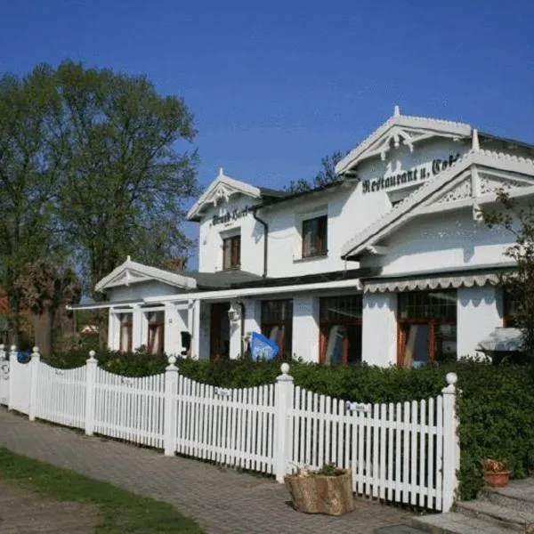 Strand-Hotel Lobbe, hotel a Lobbe