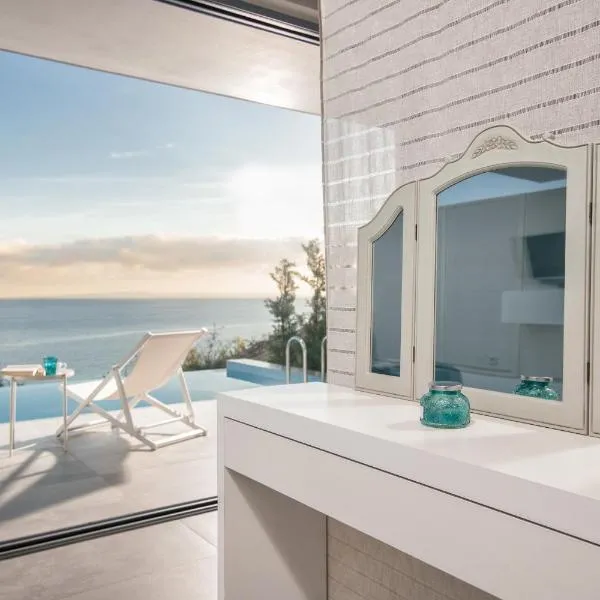 Zante Fiore Suites, hotel v destinaci Xirokástellon