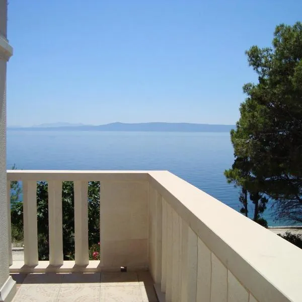 Villa Adagio Apartments, hotel v destinaci Sumartin
