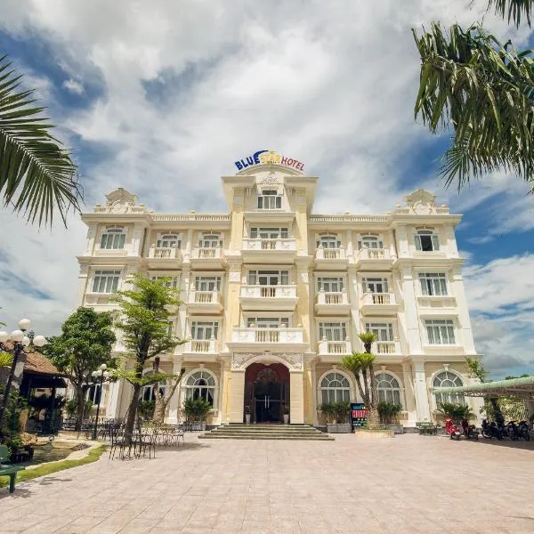 BLUE STAR HOTEL, hotel in Gò Dầu Hạ