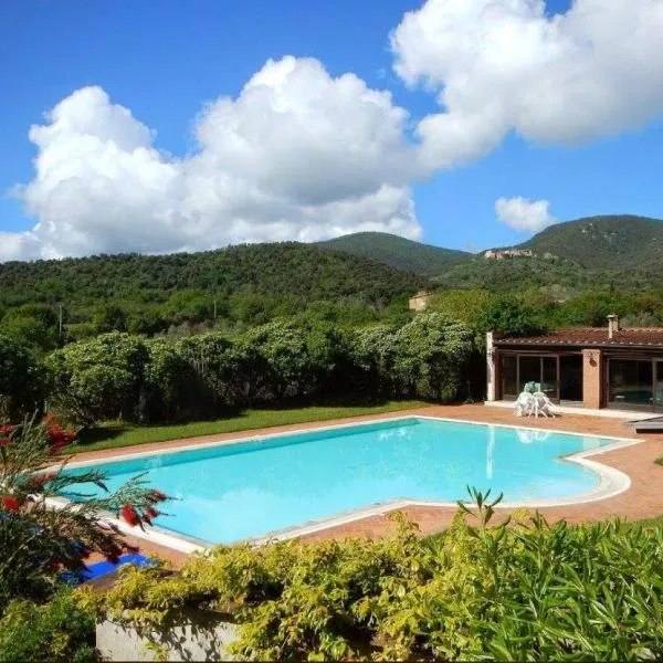 Colle Cavalieri - Country House, hotel v destinaci Gavorrano